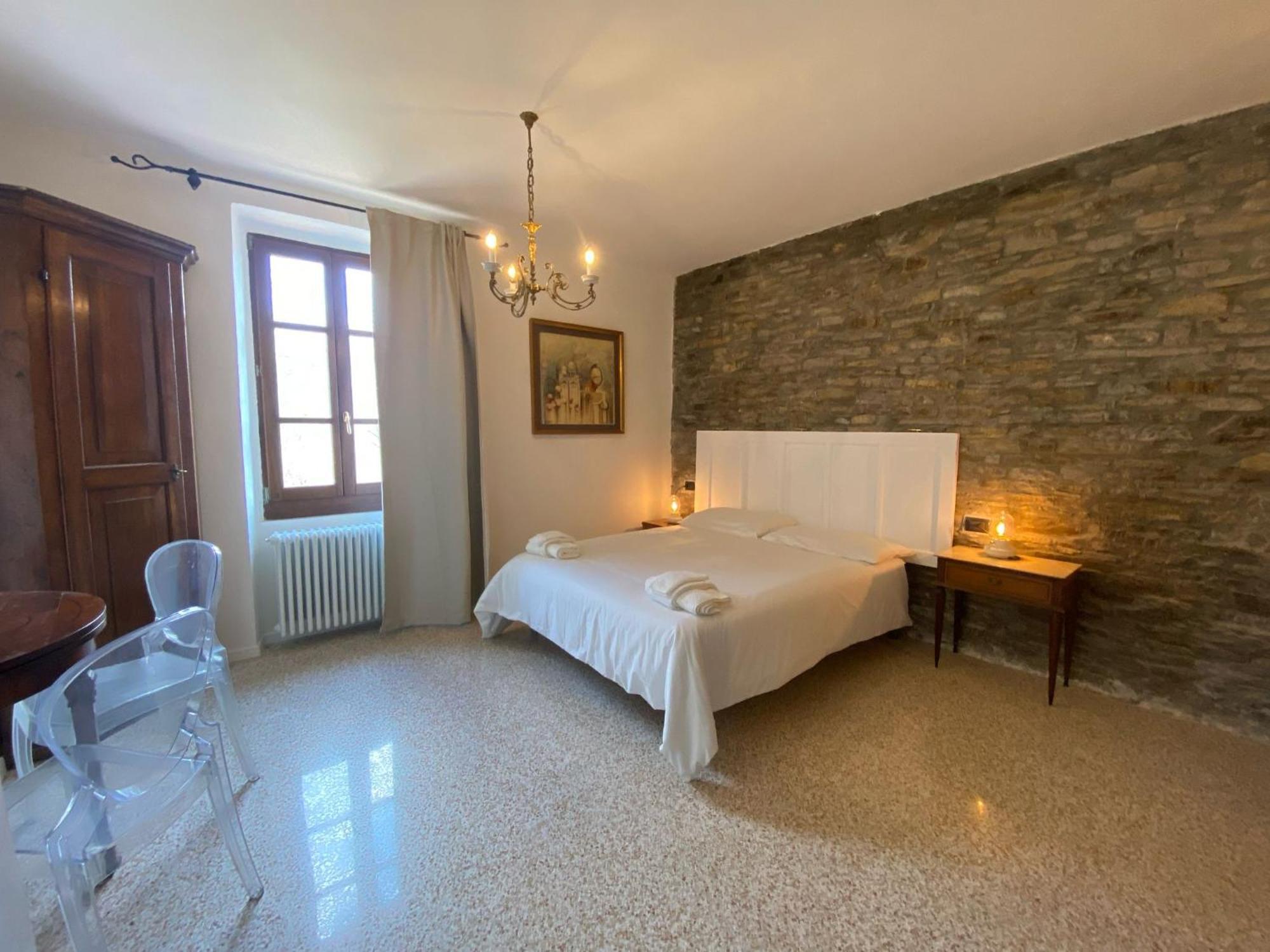 Bed and Breakfast La Lupa E L'Orso Берчето Экстерьер фото